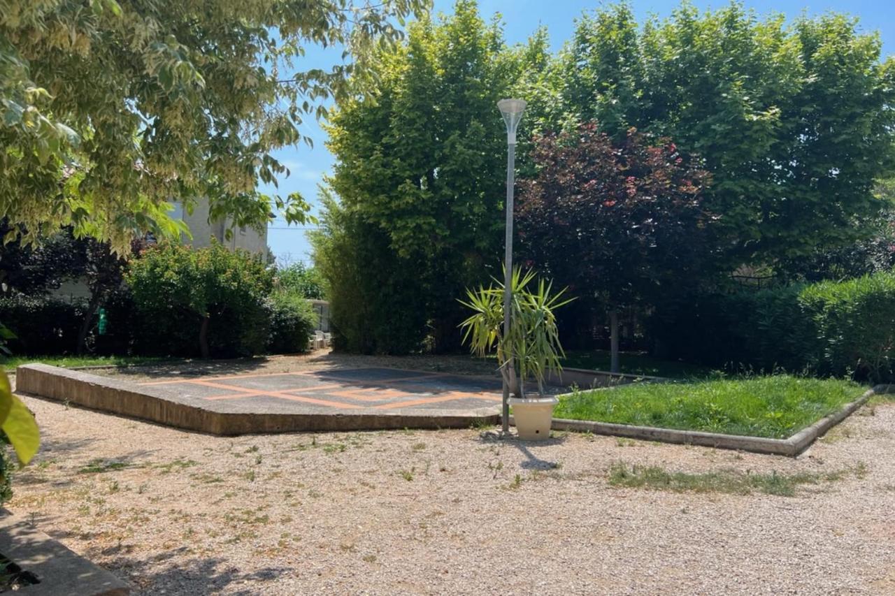 Le Tinhare - Studio With Garden Near The Sea La Ciotat Dış mekan fotoğraf